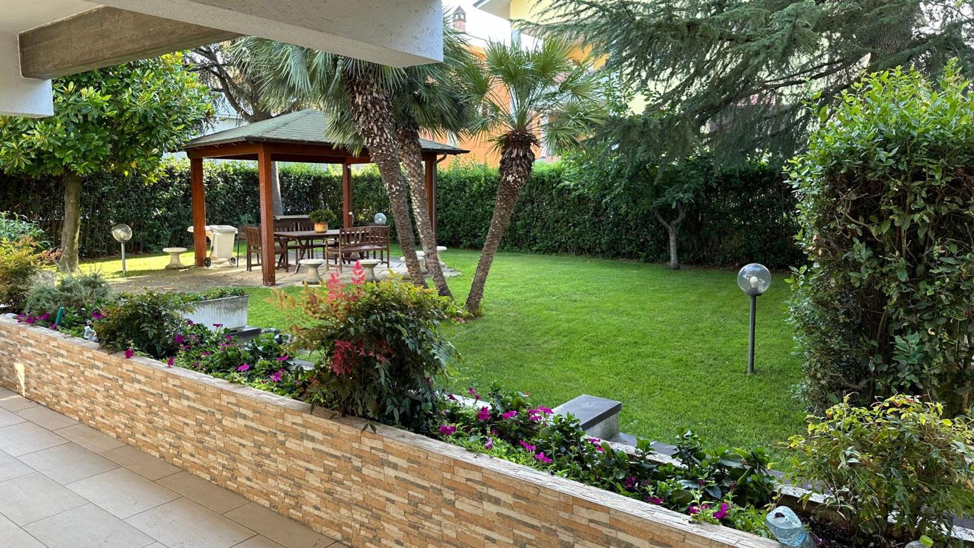 La Casa Di Gemma B&B Villa Vomano Bagian luar foto